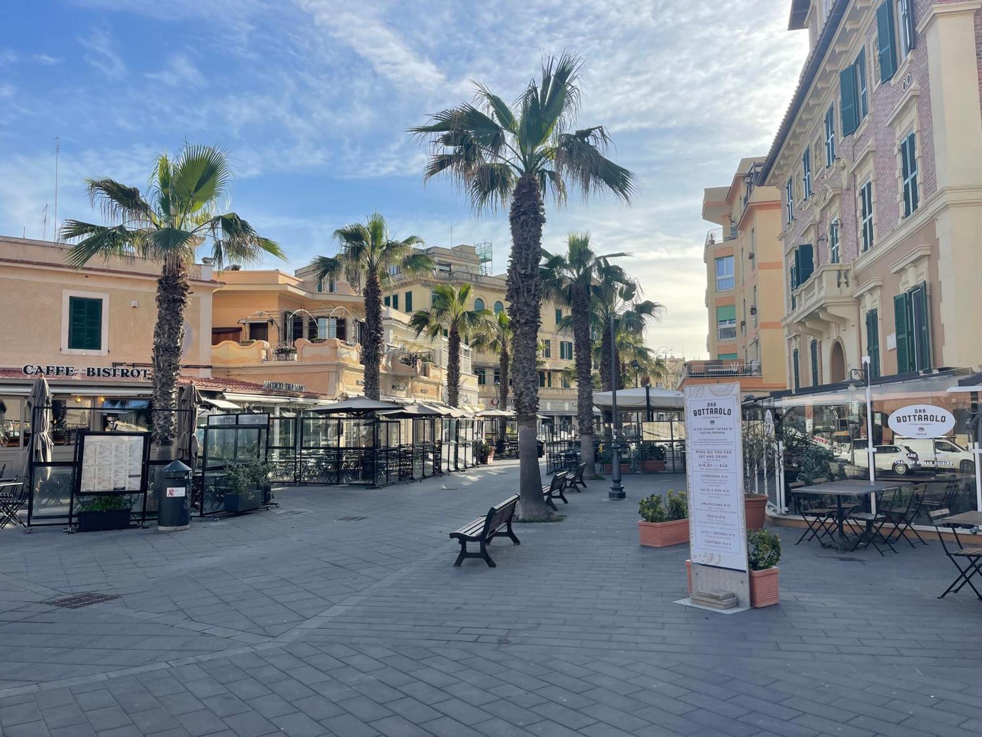 La Tua Casa Nel Centro Di Ostia 빌라 외부 사진